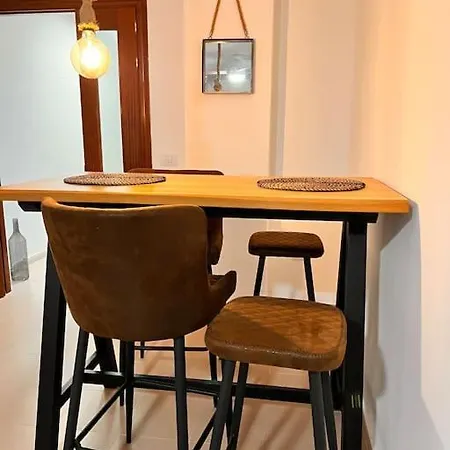 Apartamento Piso Moderno En *