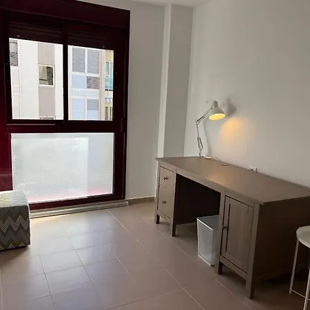 Apartamento Piso Moderno En *
